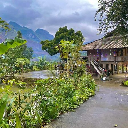 Du Gia Van Chung Homestay Làng Cac Exteriér fotografie