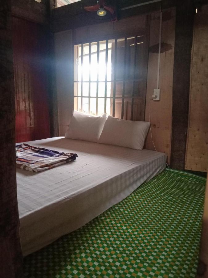 Du Gia Van Chung Homestay Làng Cac Exteriér fotografie