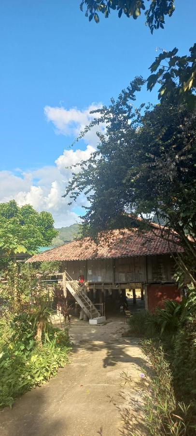 Du Gia Van Chung Homestay Làng Cac Exteriér fotografie