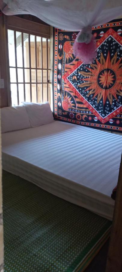 Du Gia Van Chung Homestay Làng Cac Exteriér fotografie