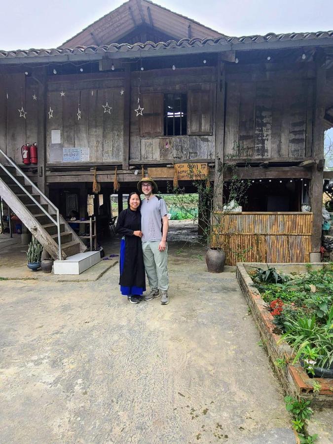 Du Gia Van Chung Homestay Làng Cac Exteriér fotografie