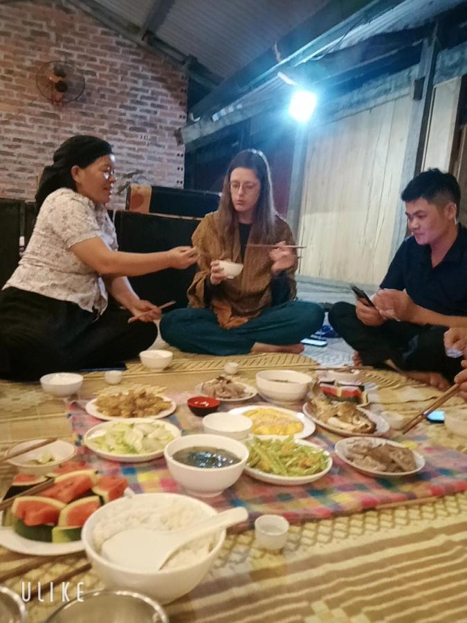 Du Gia Van Chung Homestay Làng Cac Exteriér fotografie