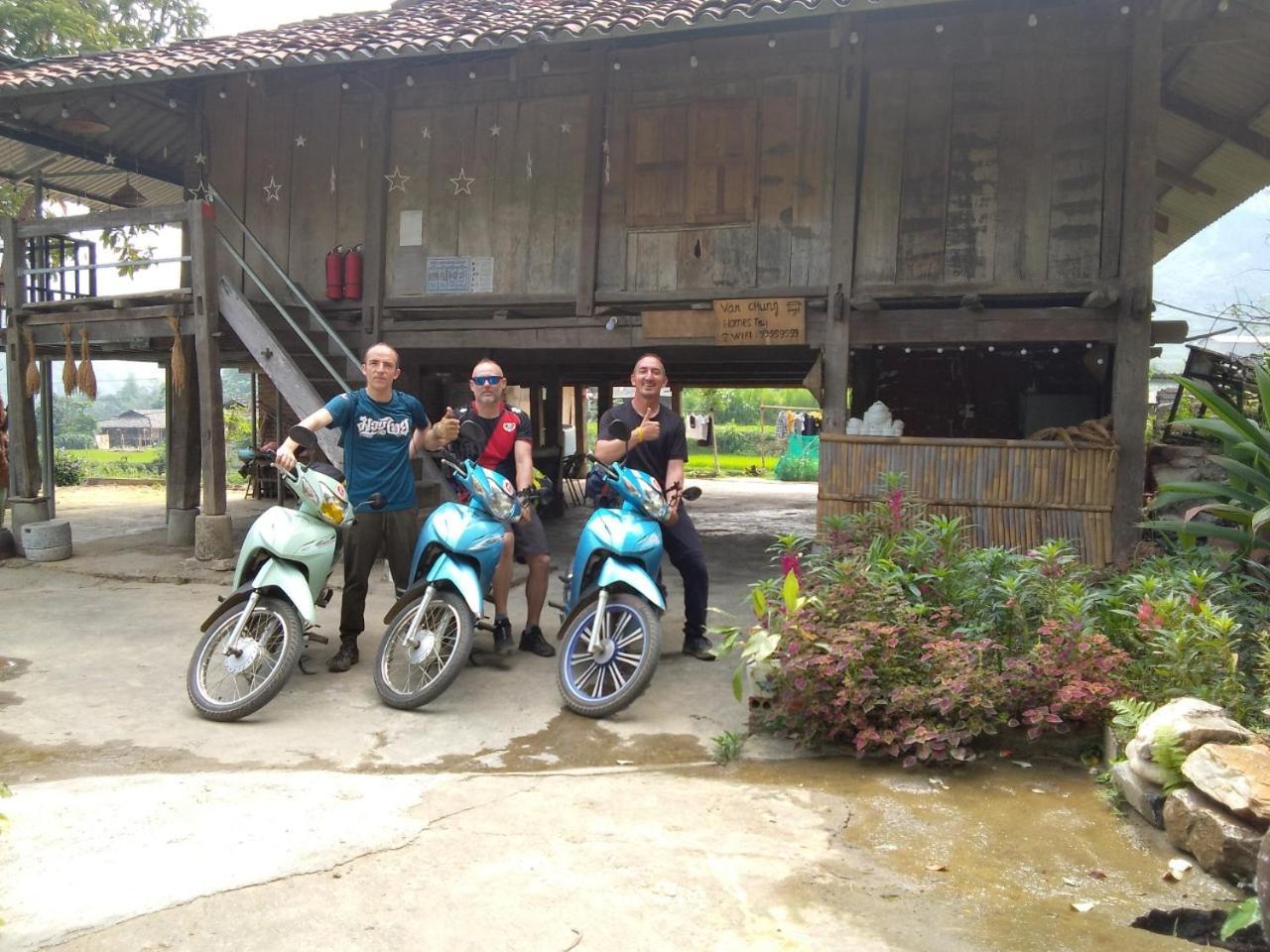 Du Gia Van Chung Homestay Làng Cac Exteriér fotografie